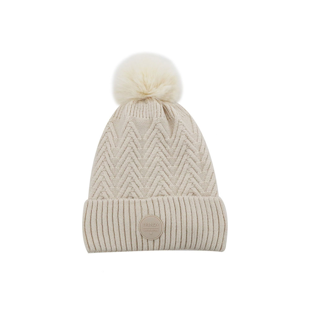 Gorro con Pom Pom 22cm x 19cm